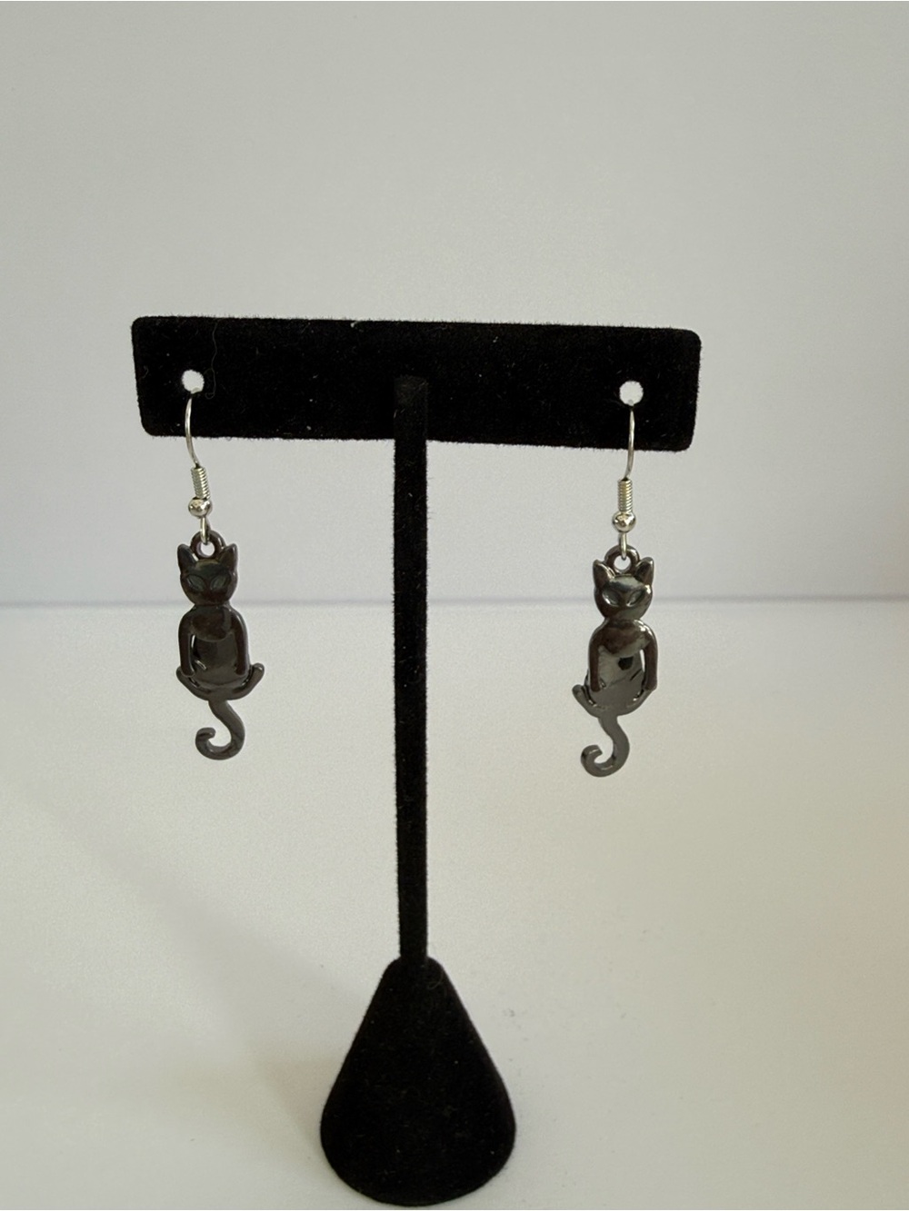 Black Cat Dangle Earrings - Sleek Cat Charm Drops Great for Halloween
